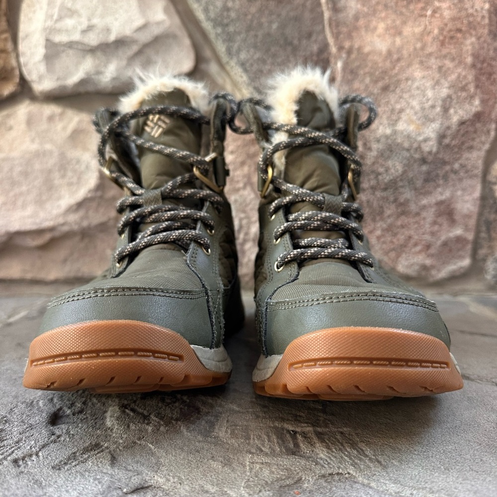Columbia Boots Meadows Shorty Omni Heat 3D Winter In Army Green Mid Calf - Picture 4 of 9